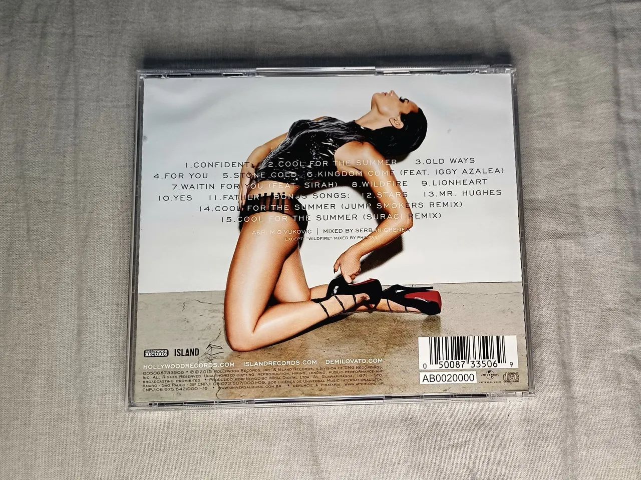 CD Demi Lovato - Confident Deluxe Edition - Foto 2