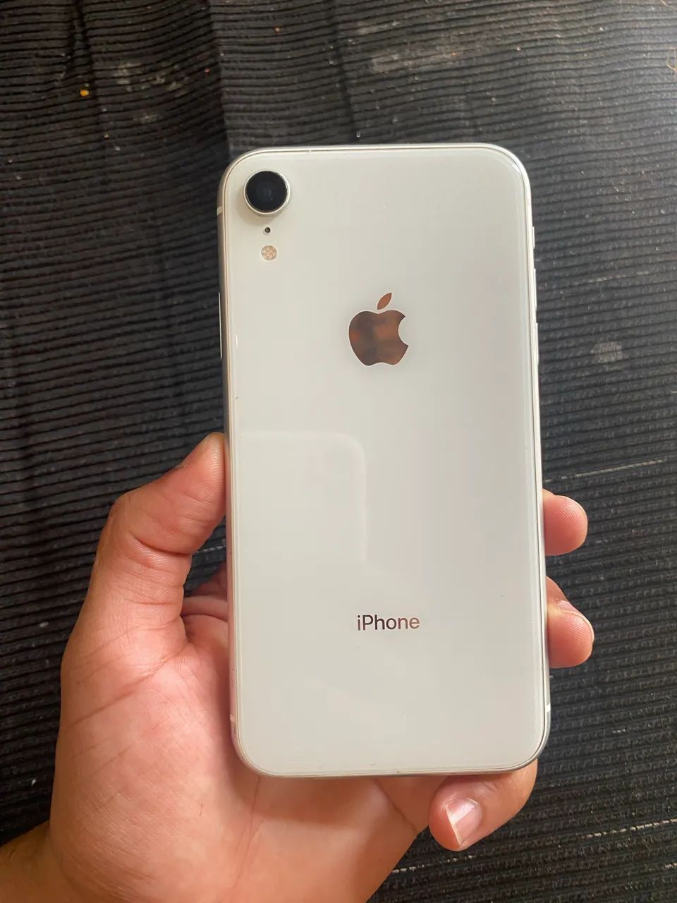 iPhone XR 
