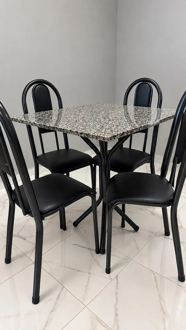 Mesa com 4 cadeiras ENTREGA E MONTAGEM GRÁTIS 