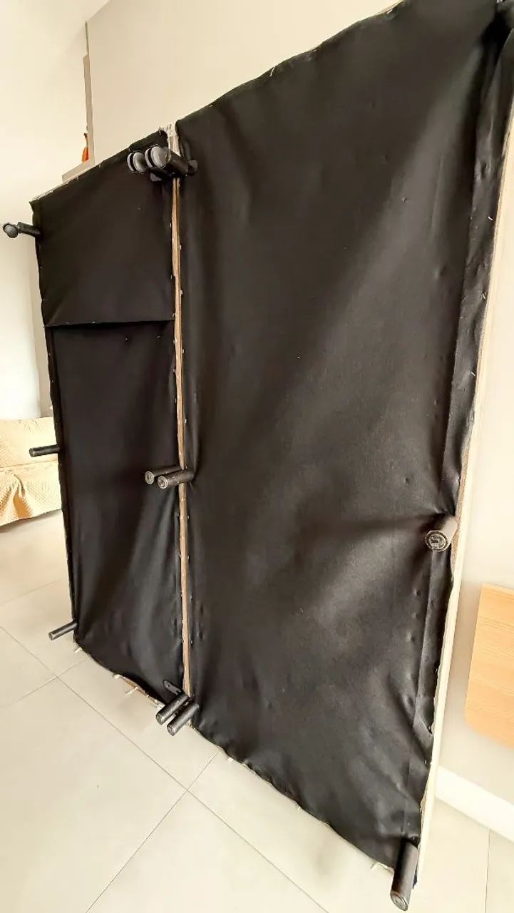 Cama Queen base normal em ótimo estado de conservação  - Foto 3