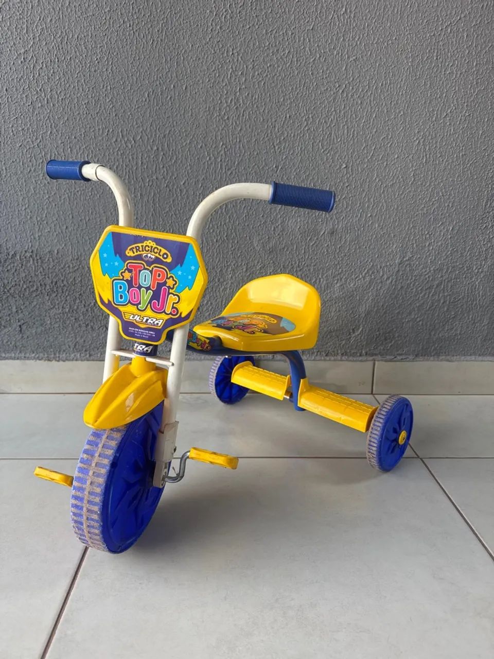 Triciclo infantil 