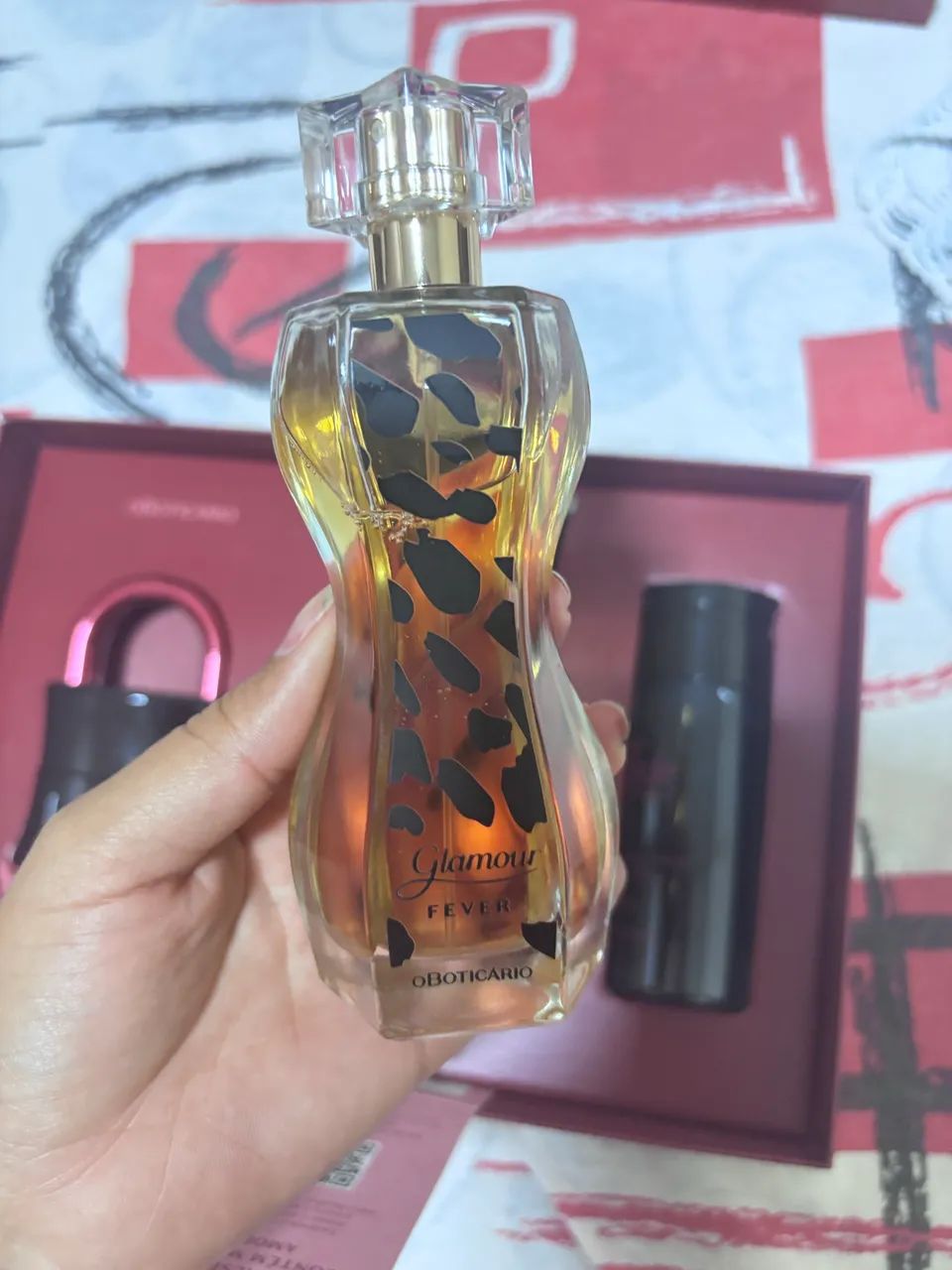 Glamour perfume