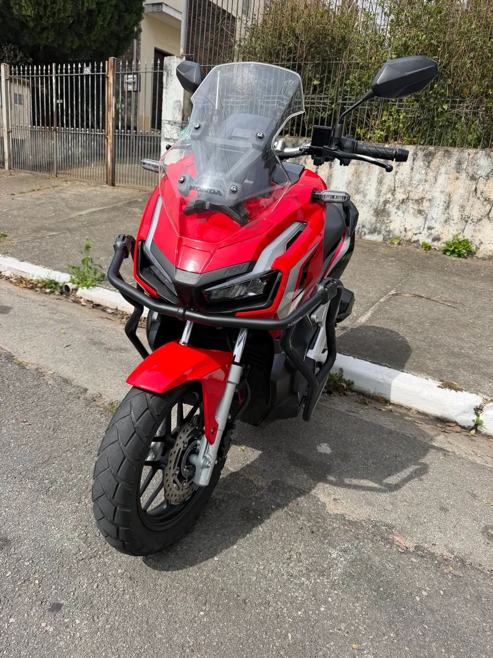 Honda adv 150  - Foto 5