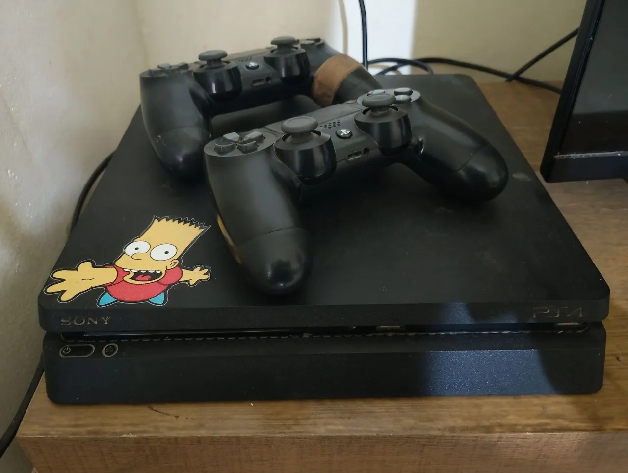 PlayStation 4 (PS4) 500GB - Consoles de Vídeo Game - Barra de