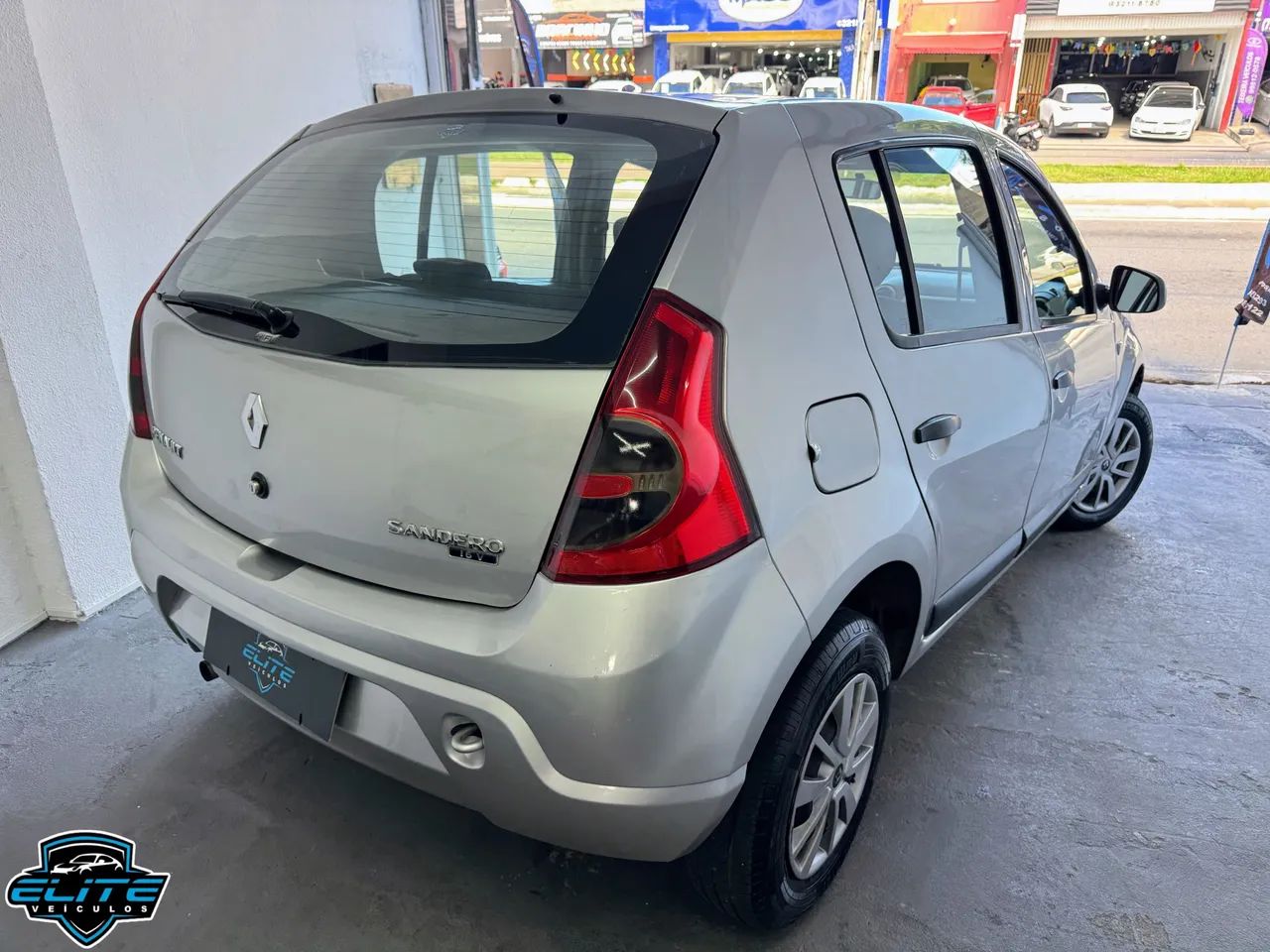 Renault Sandero Expression Hi-flex 1.0 16V 5P 2011 - Foto 4