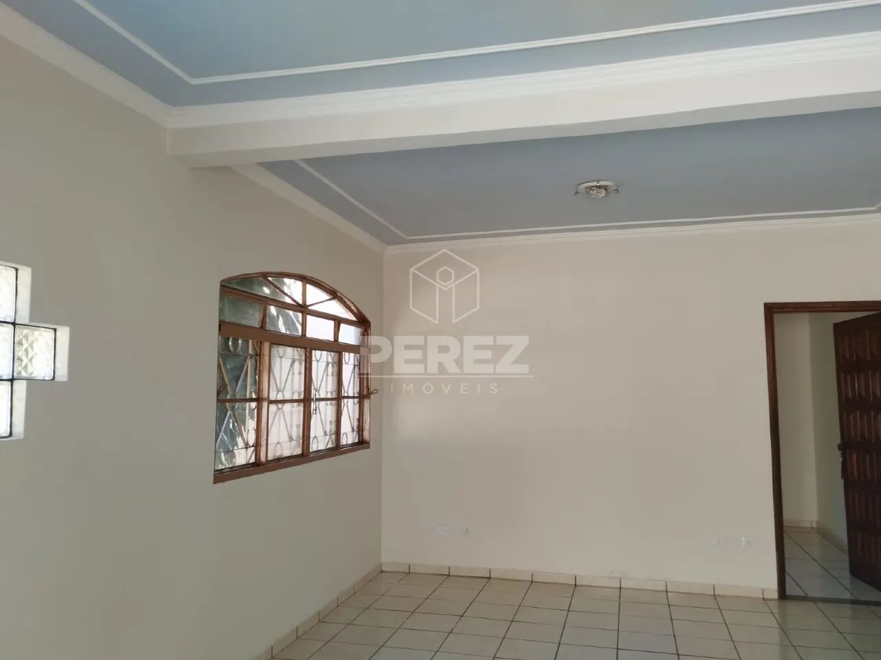 Casa de Esquina com Dupla Aptidão - Foto 5