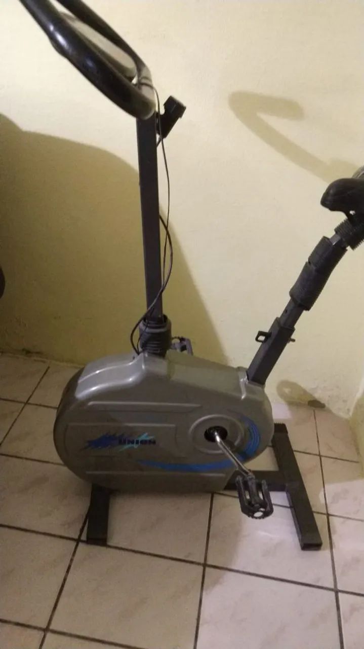 Bicicleta ergométrica usada