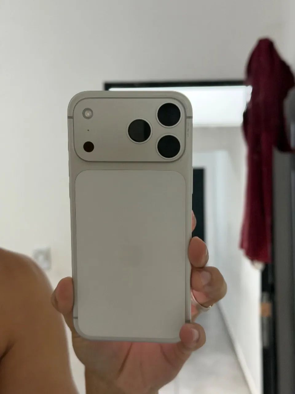 iPhone 17 Pro Max 3 MESES DE USO EXCELENTE - Foto 3