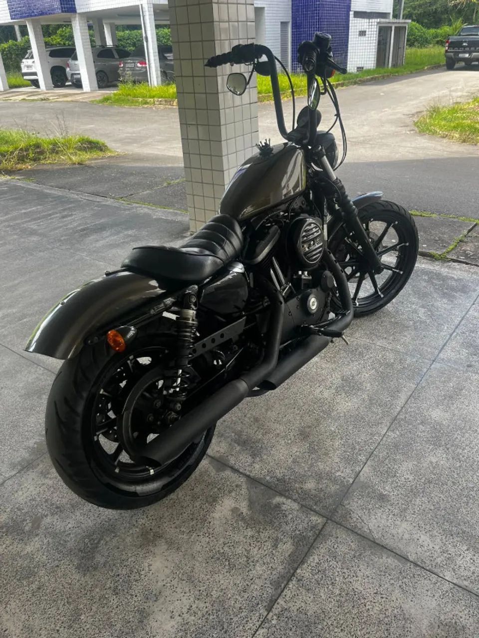 HARLEY DAVIDSON IRON 883 - Foto 2