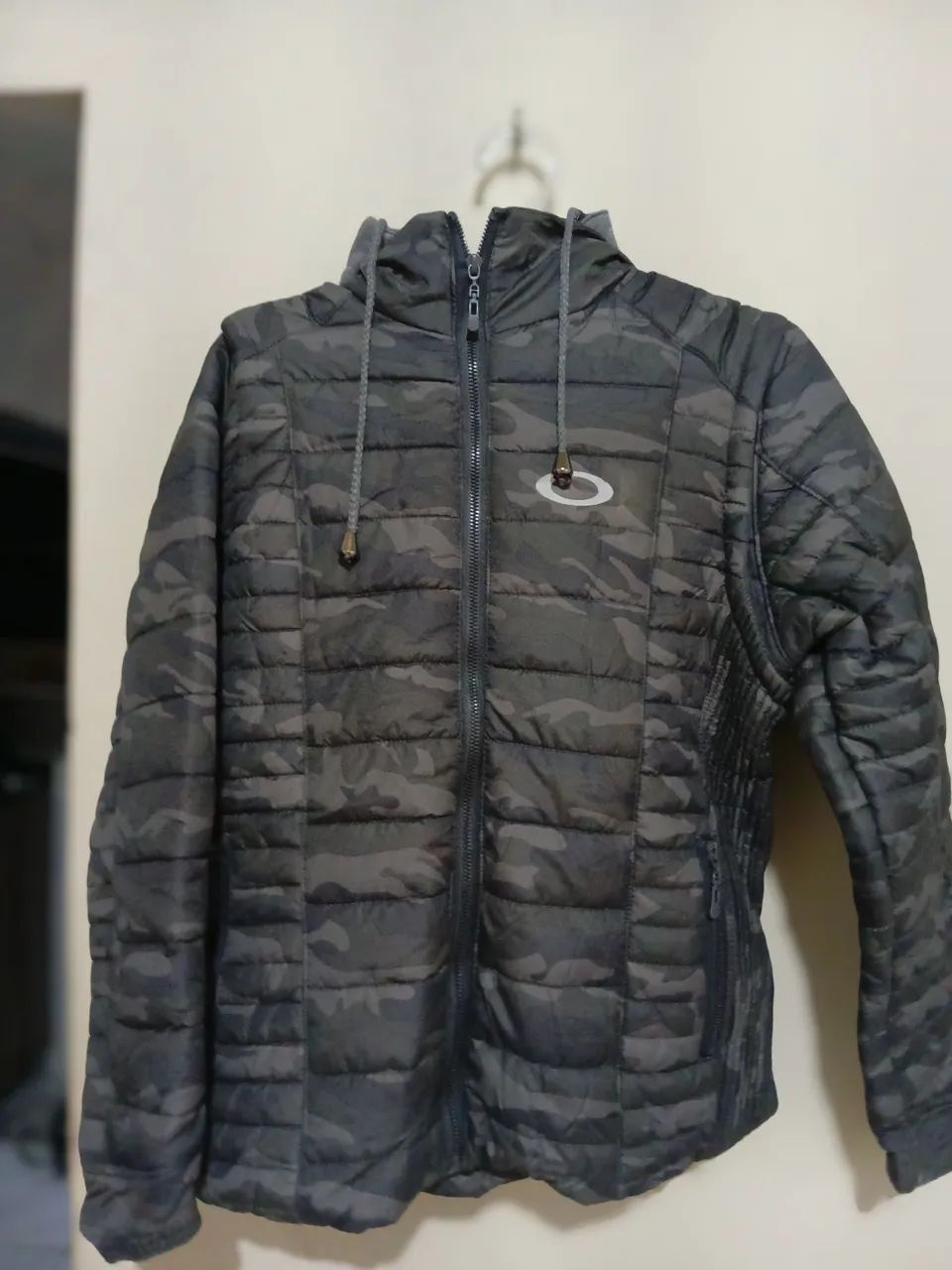 Jaqueta OAKLEY CAMUFLADA 