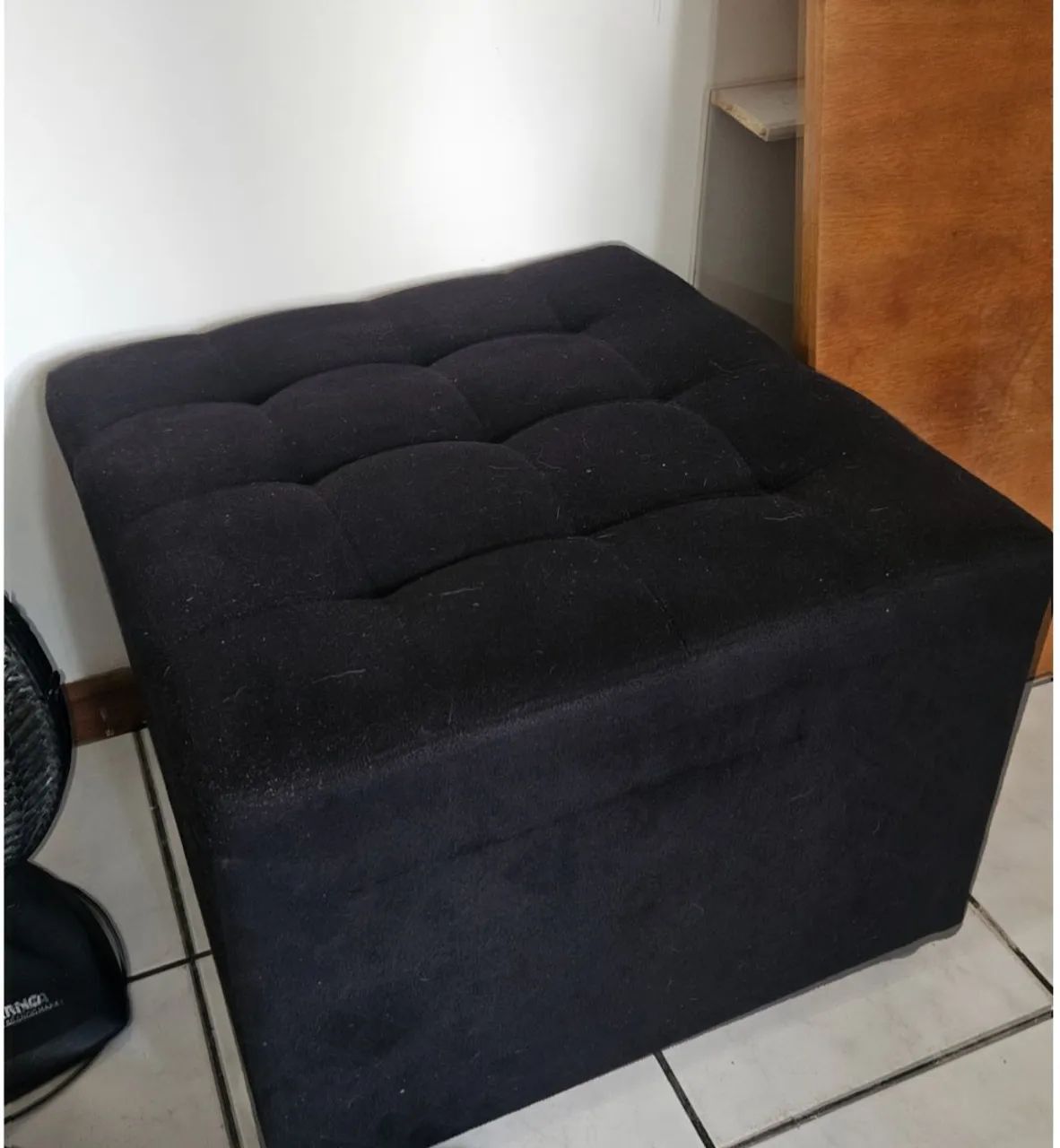 Puff quadrado 60x60 cm capitonê suede grande assento apoio 