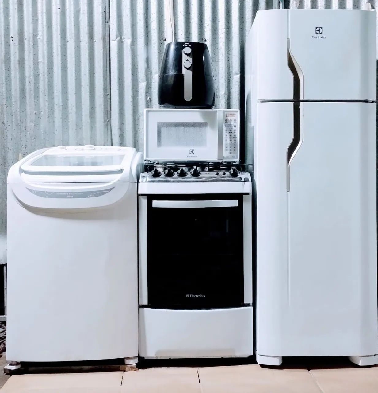 Geladeira lavadora fogão microondas sem defeito