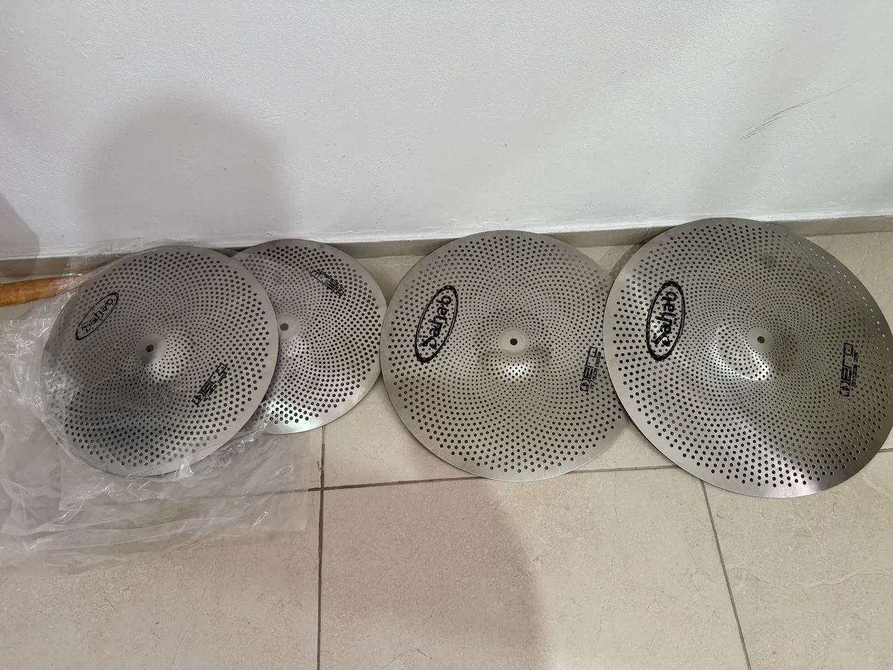 Kit pratos mute