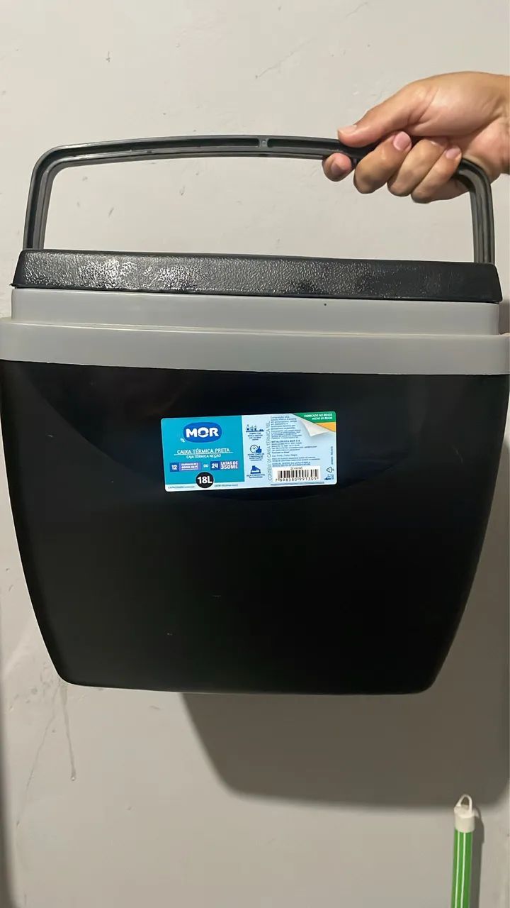 Caixa Térmica Preta 18L - Foto 3