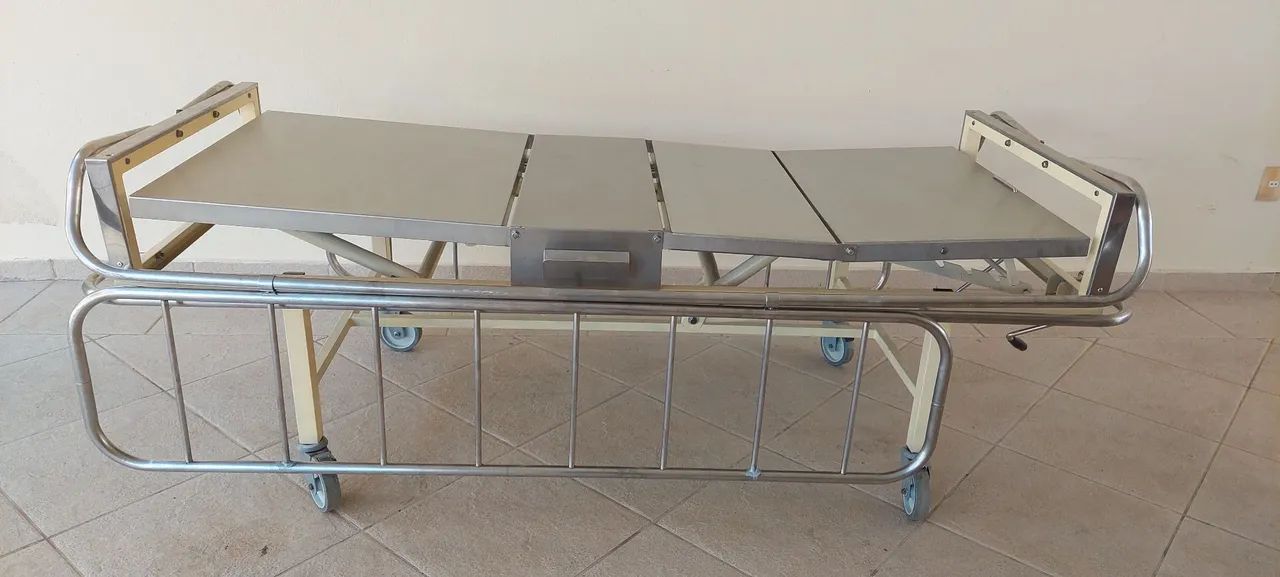 Cama hospitalar