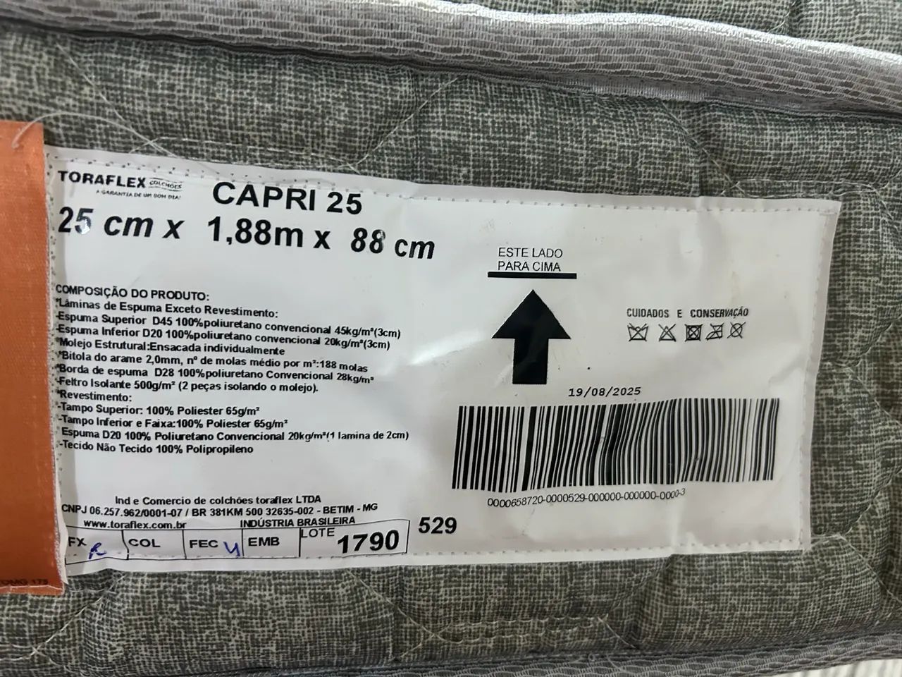 Cama de solteiro completa