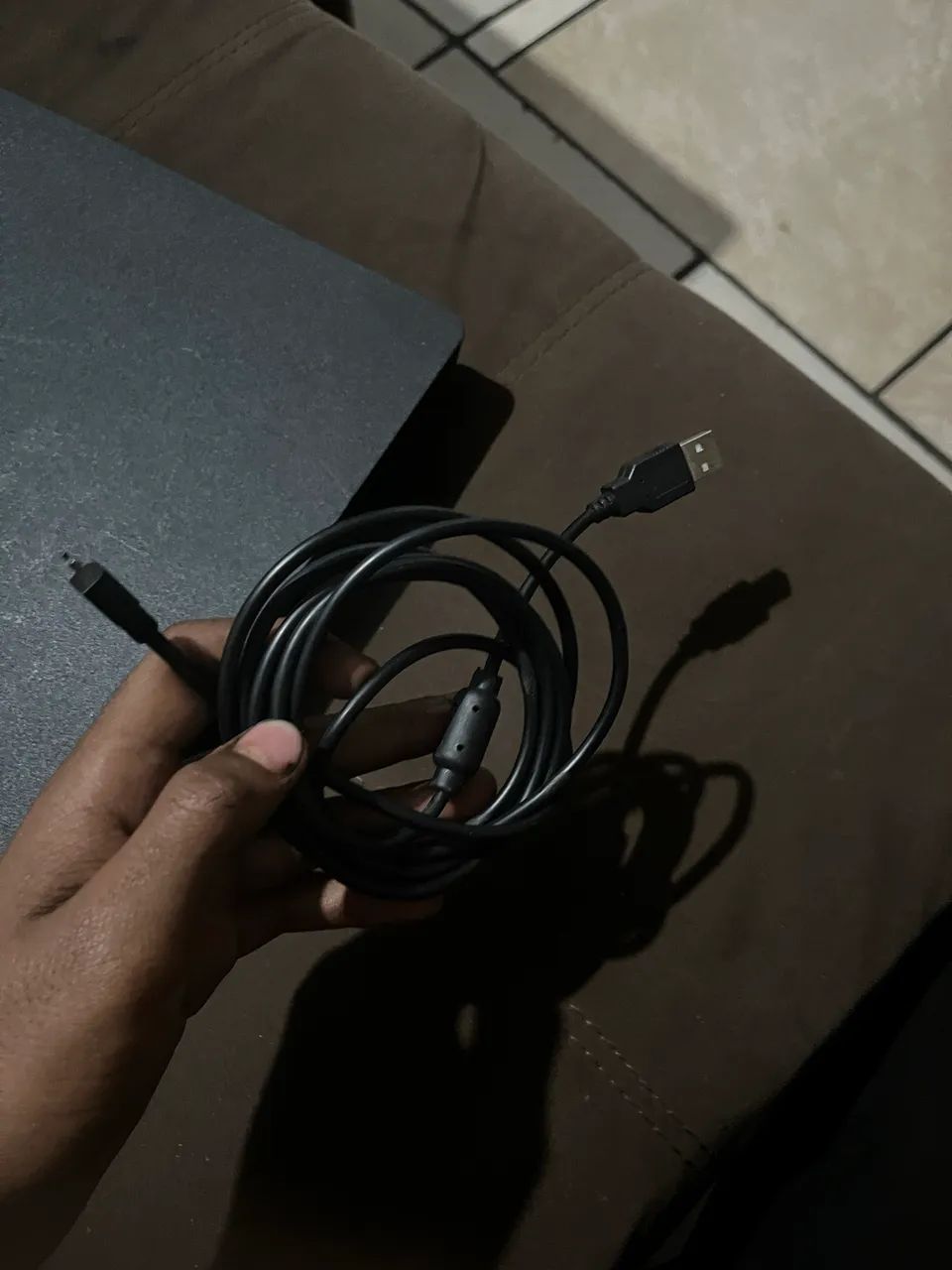 PS4 SLIM + 1 CONTROLE ORIGINAL - Foto 5