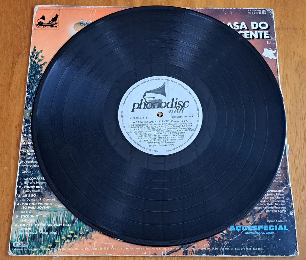 LP VINIL RAIO X - VENTURES & SHADOWS HITS - Foto 3