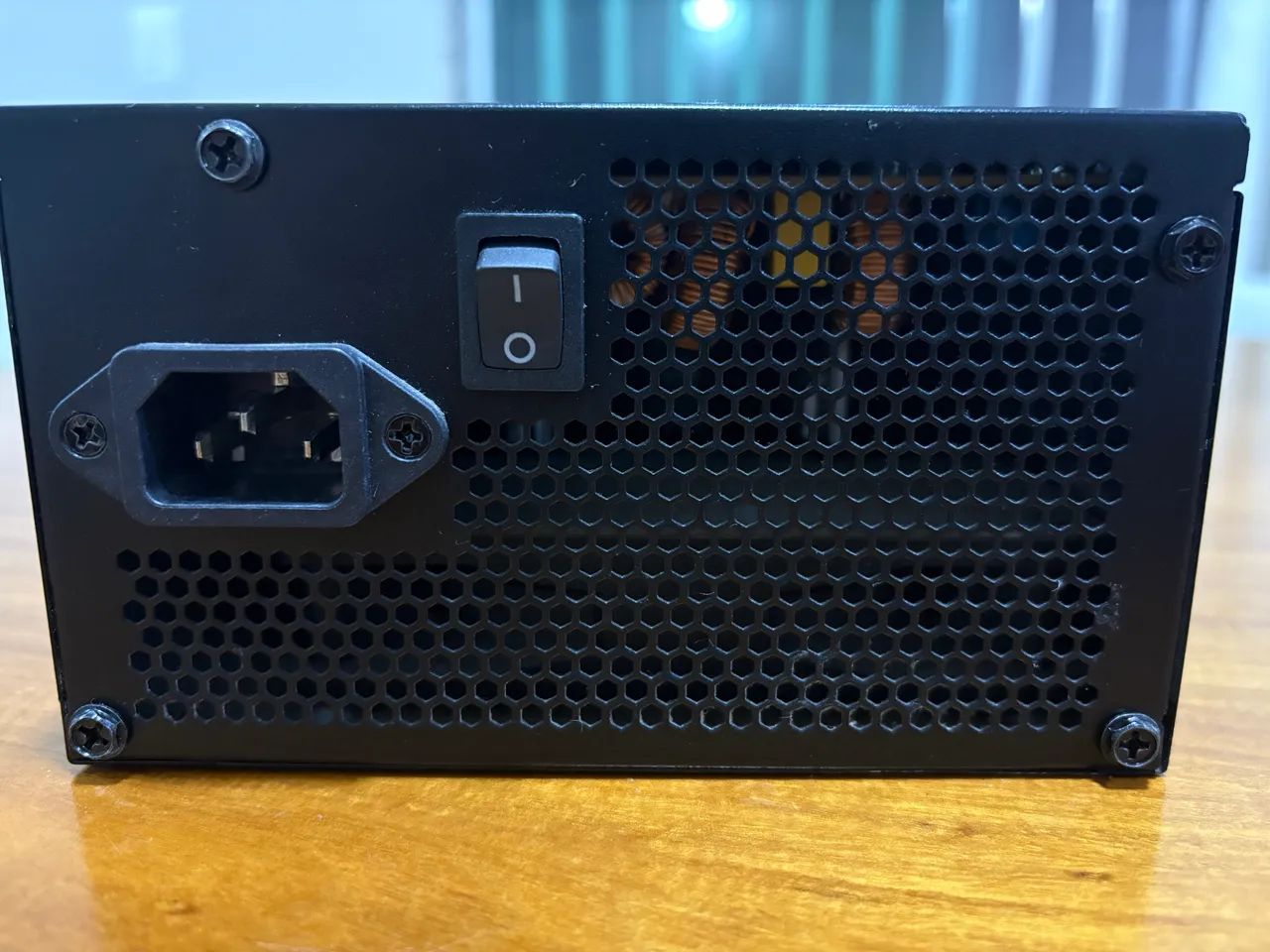 Fonte Pichau Nidus 500W - Funcionando Perfeitamente - Foto 5