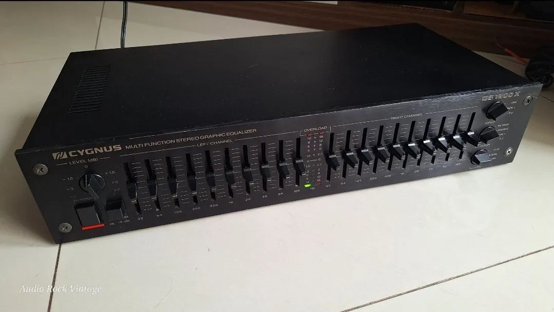 Equalizador Cygnus GE 1800X 