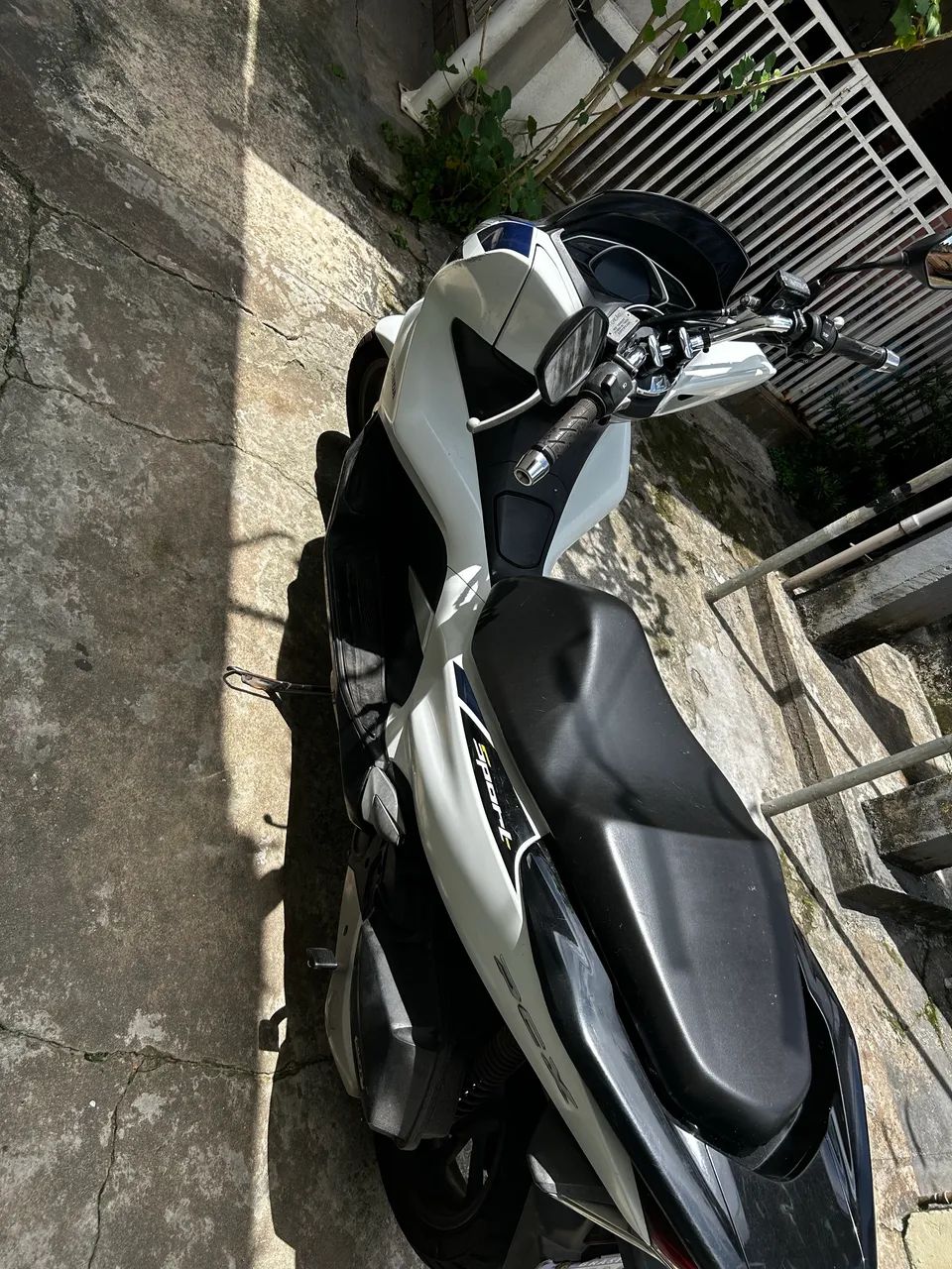PCX SPORT 2022 - Foto 2