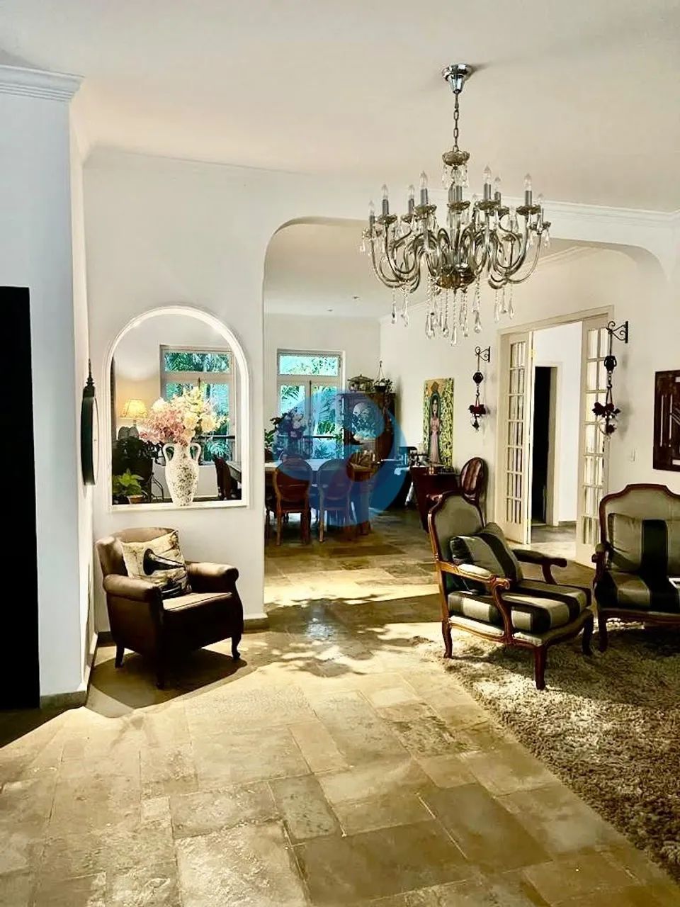 CASA COM 4 SUÍTES, PISCINA E 1.200 M² DE TERRENO - Foto 5