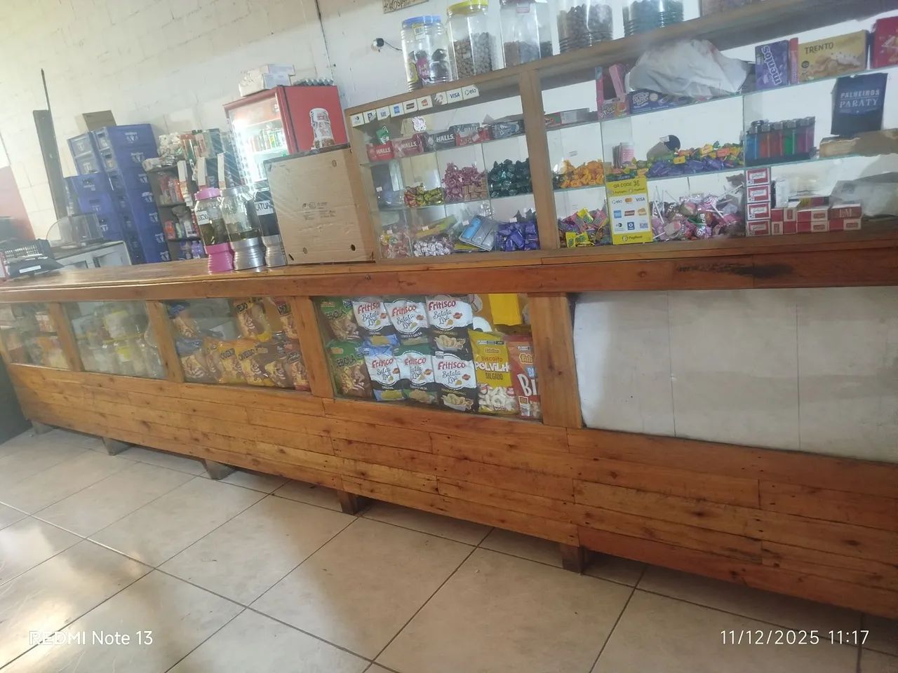 Balcão de madeira para comercio - Foto 2
