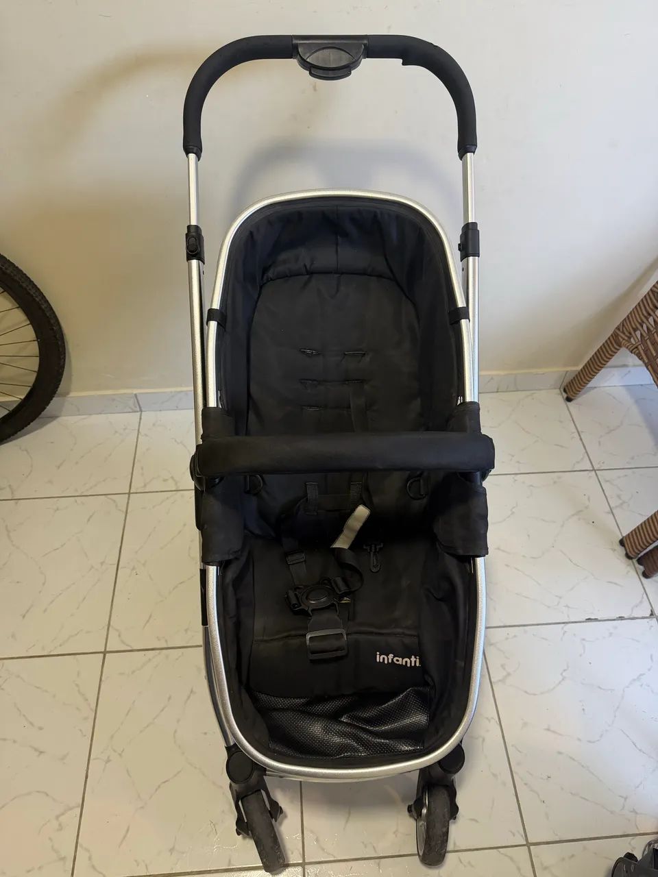 Carrinho de bebê 