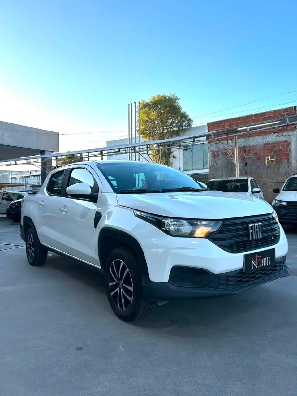 Fiat Strada Endurance 1.4 Flex 8V C 2021 - Foto 2