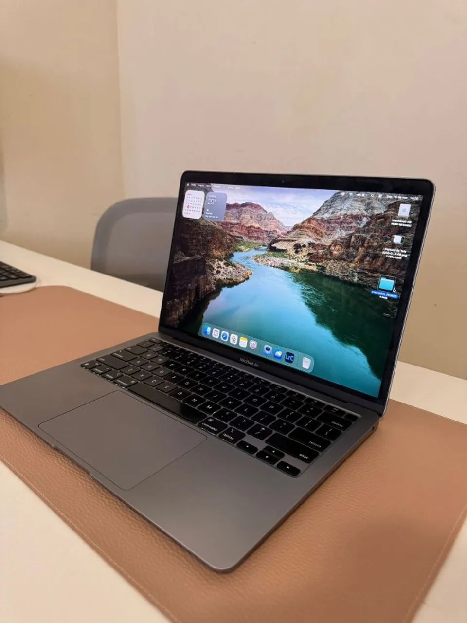 MacBook Air M1 8GB 2020 - Notebooks - Residencial Monte Castelo