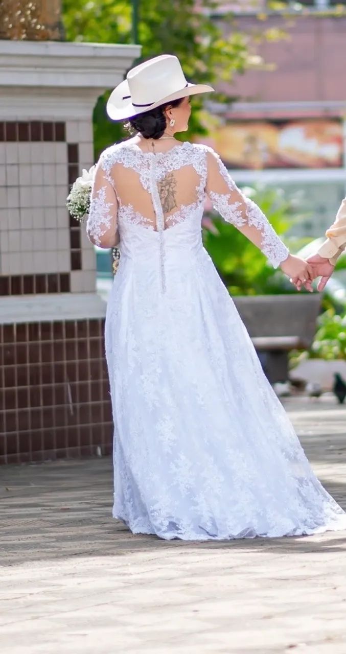 Vestido de Noiva Rendado - Foto 4