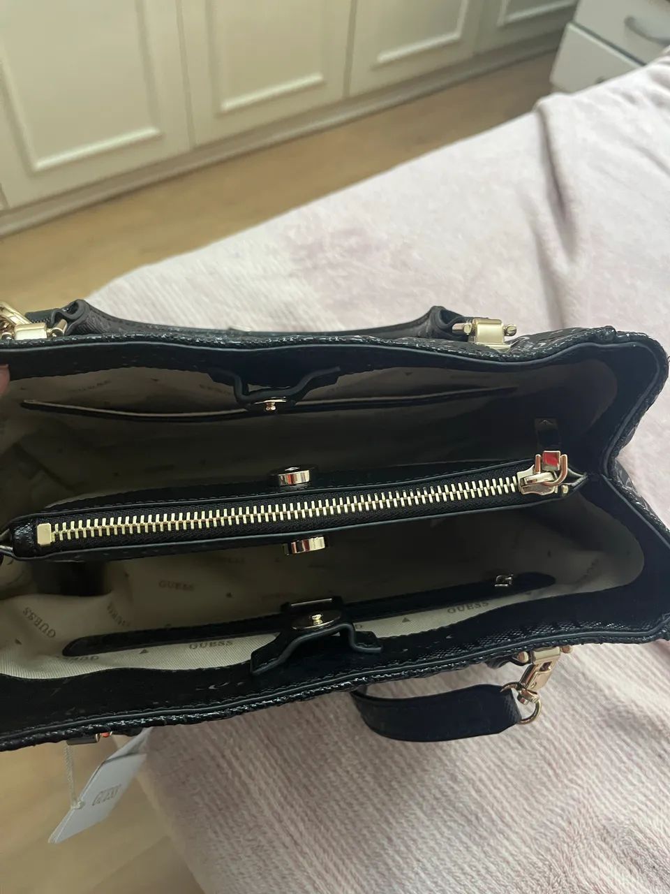 Vendo bolsa Guess Nova - Foto 4