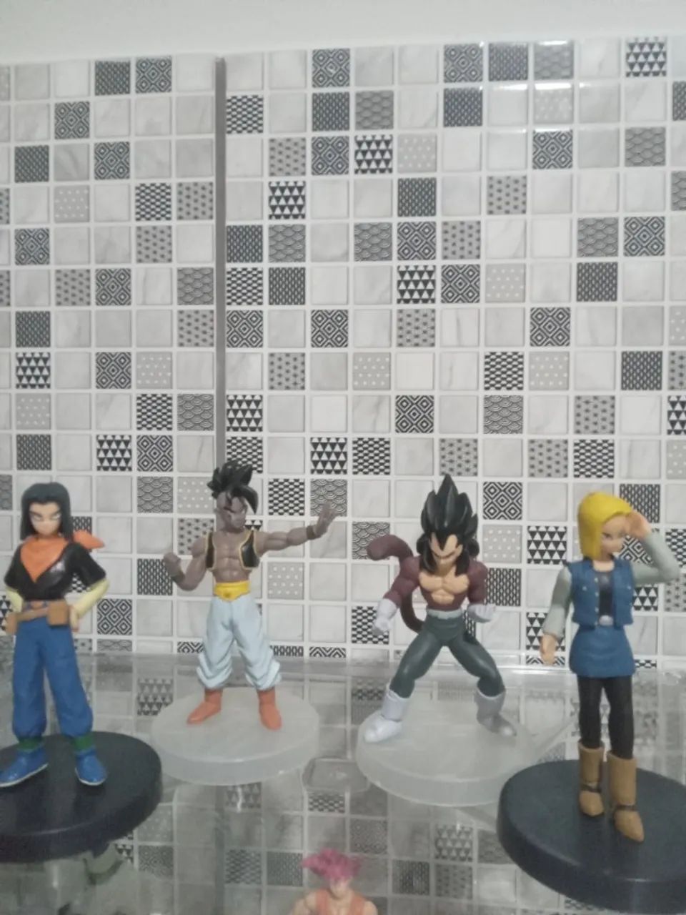 bonecos dragon ball (4 bonecos) - Foto 4