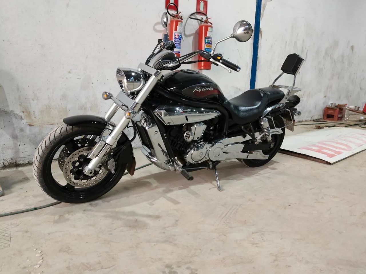 Moto Mirage 650 - Foto 2