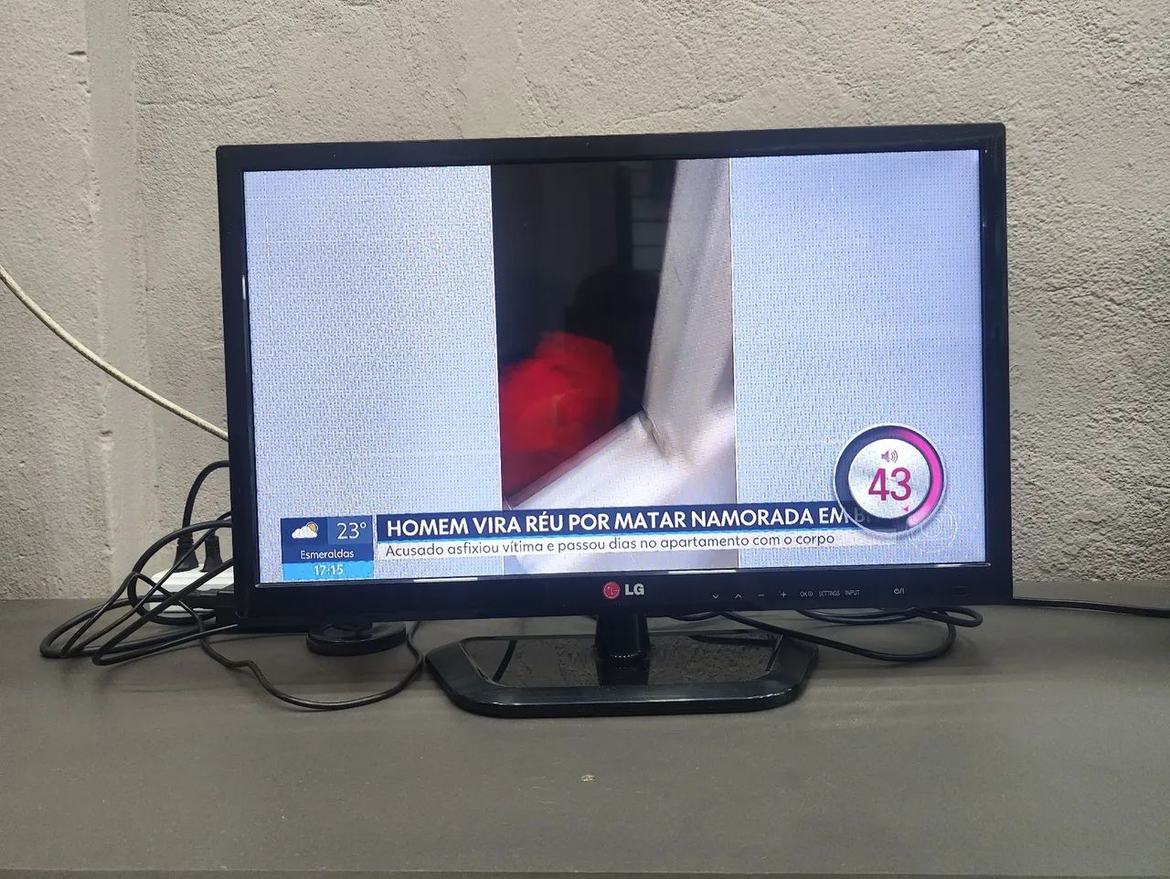 Tv monitor 22 polegadas, com HDMI  - Foto 3