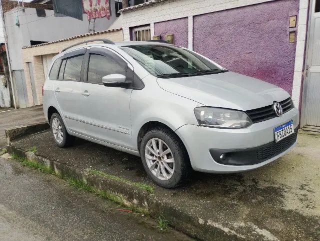 Volkswagen Spacefox SPACEFOX  SPORTLINE/HIGHLINE 1.6 T.Flex 2013