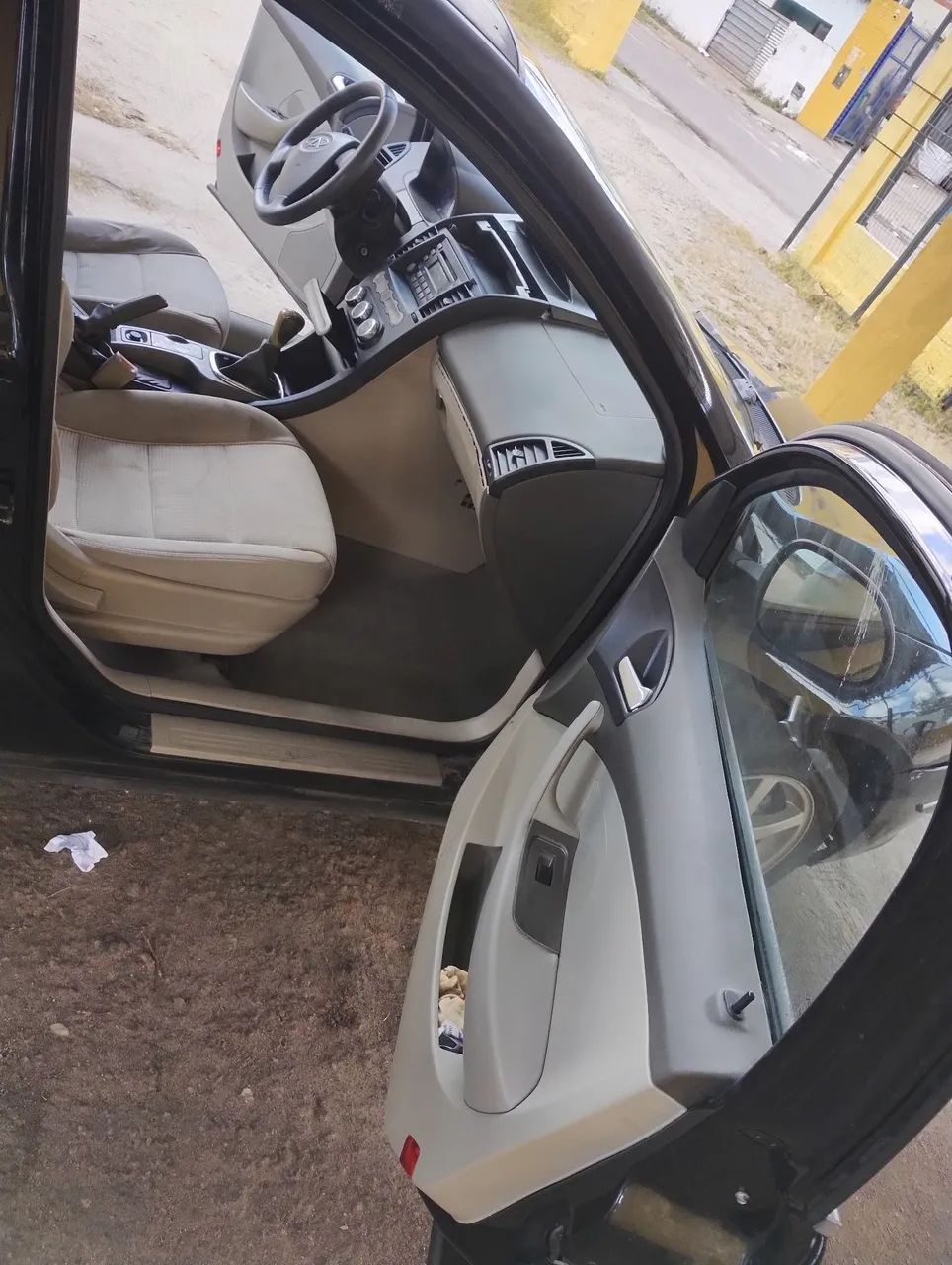 Caoa Chery Cielo CIELO 1.6 16V 119cv 5p 2011