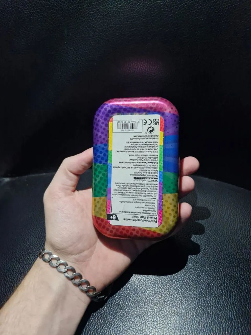 Lata com cartas pokémon com adesivo original copag - Foto 4