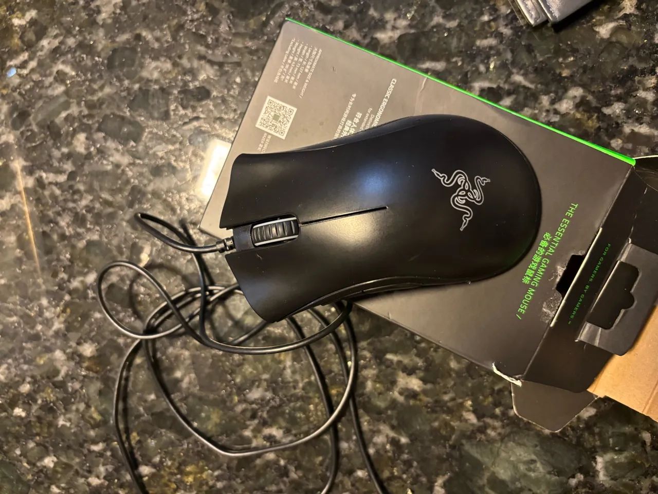 Mouse Razer DeathAdder Essential - Foto 2
