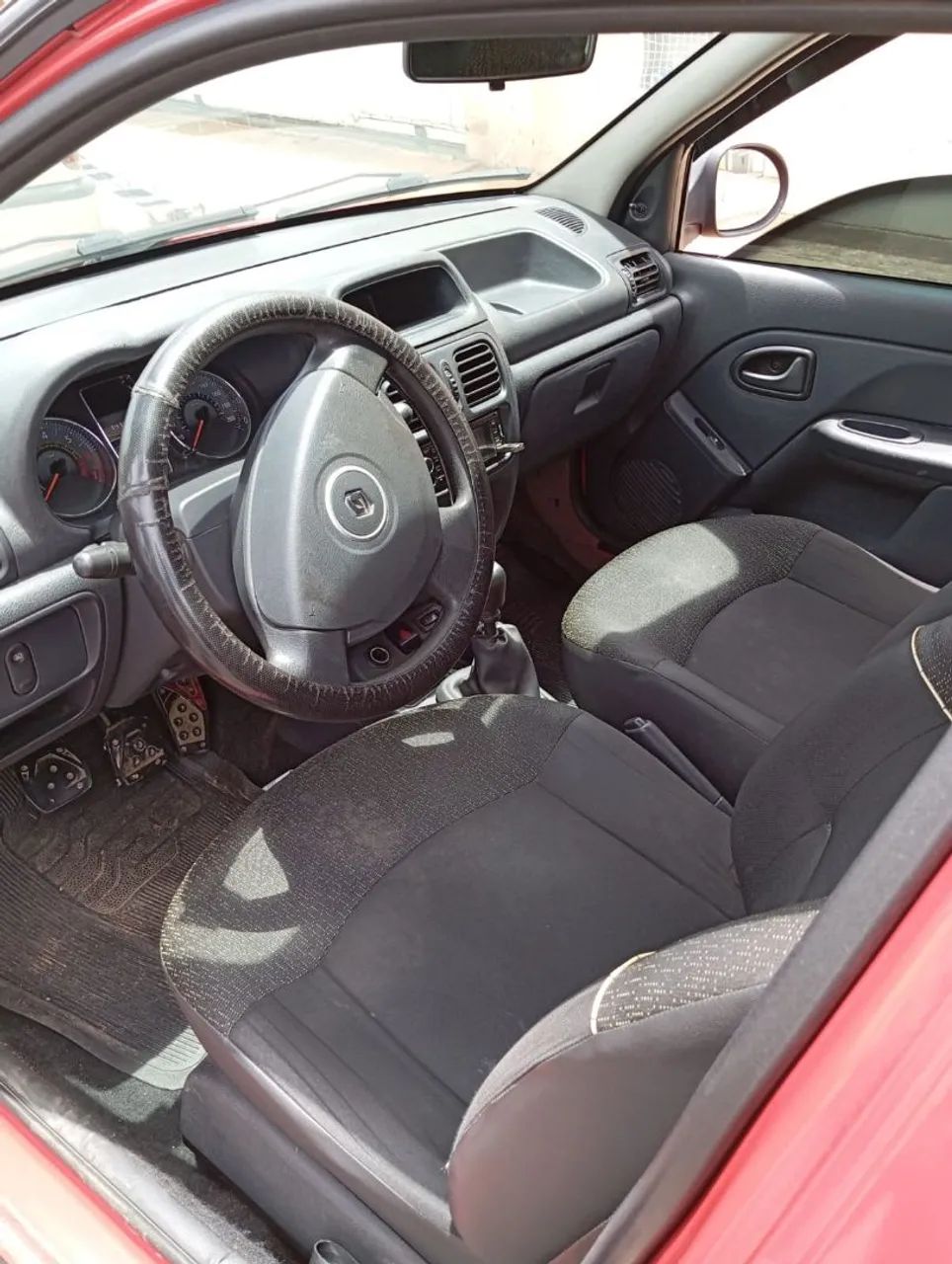 Renault Clio CLIO RL/ JP/AUTH.1.0/1.0 HI-POWER 16V 5P 2014