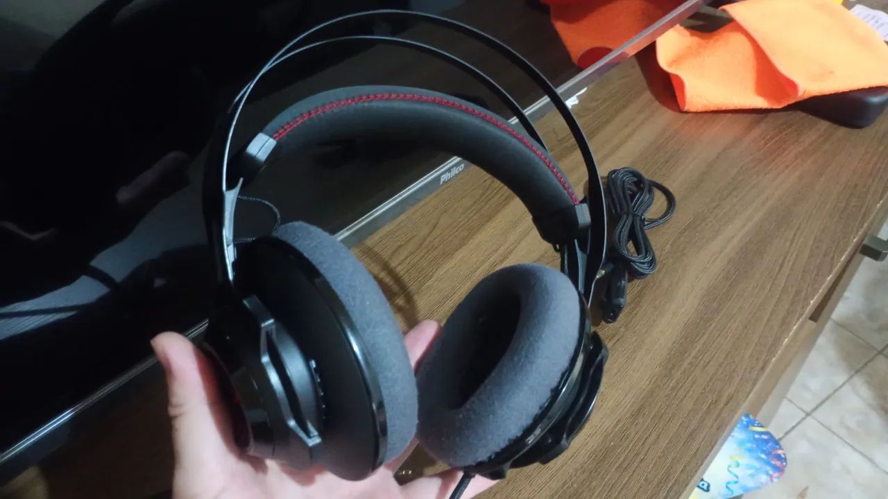 HyperX Cloud Revolver  - Foto 4