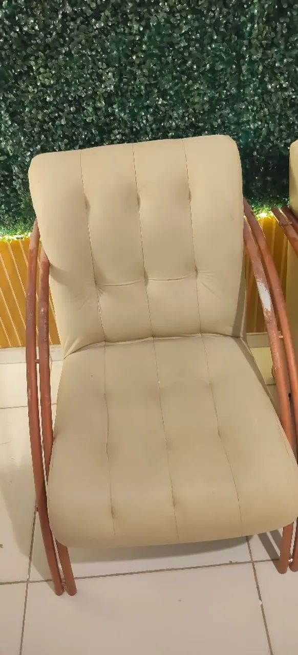 Vendo 2 poltronas R$250 - Foto 2