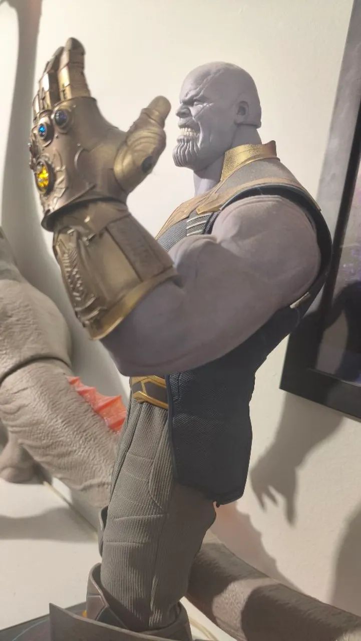 Thanos Infinity War Hot Toys  - Foto 2
