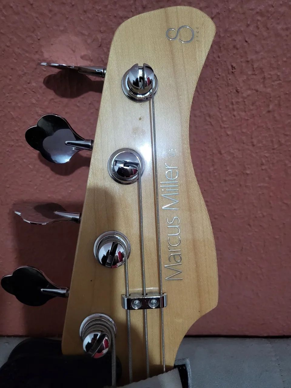 Contrabaixo Marcus Miller V3 - Foto 3