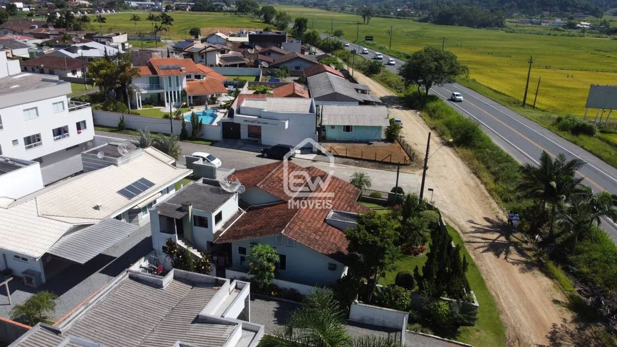 Casa Térrea à Venda no Centro de Massaranduba, SC - Foto 5