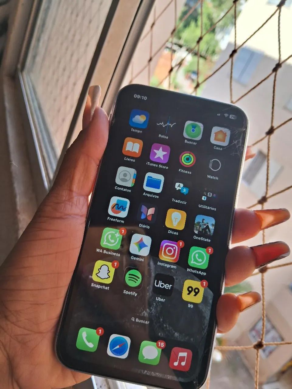 Vendo iPhone XR - Foto 2