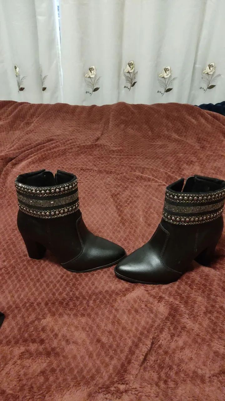 Vendo botas número 39