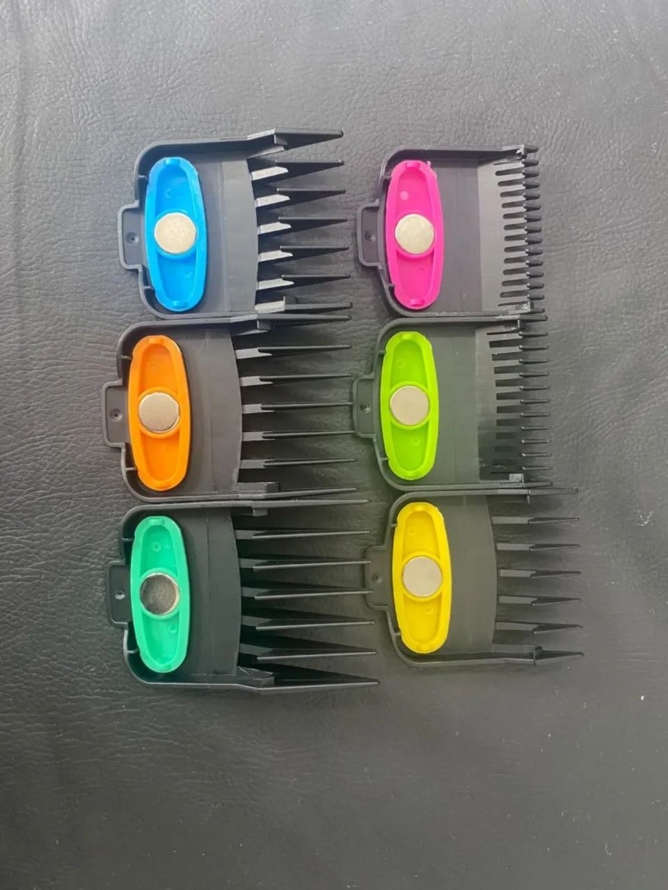 Pente de maquina de cortar cabelo imã  - Foto 2