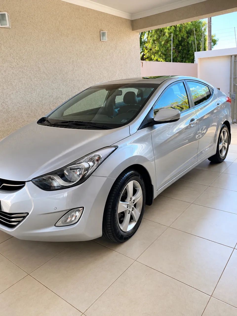 Hyundai Elantra Elantra GLS 2.0 16V Flex Aut. 2013