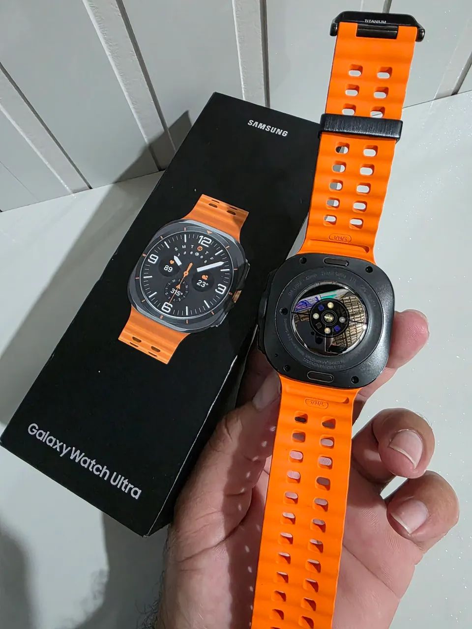 Galaxy Watch Ultra Laranja/Preto - Foto 5